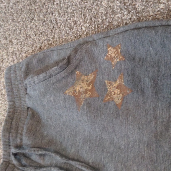 Girls Size L (11/12) Gray evsie Joggers with Distressed Gold Star Detailing - Picture 3 of 5